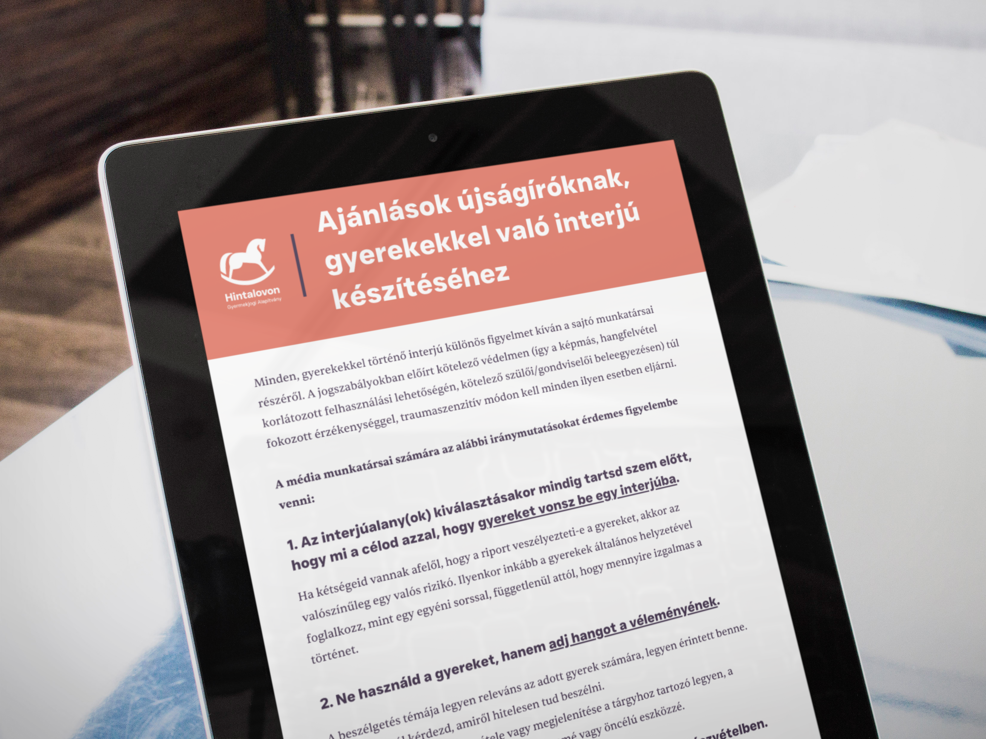 Ajánlások újságíróknak: interjúkészítés gyerekekkel - magyar és angol verzió